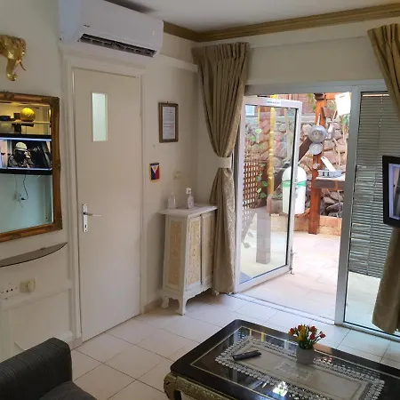 Thai Villa Eilat - וילה תאי אילת Exterior photo